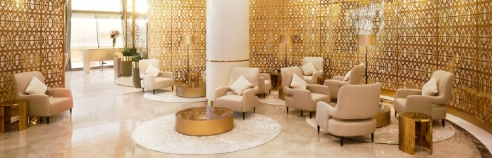 Omanair lounges